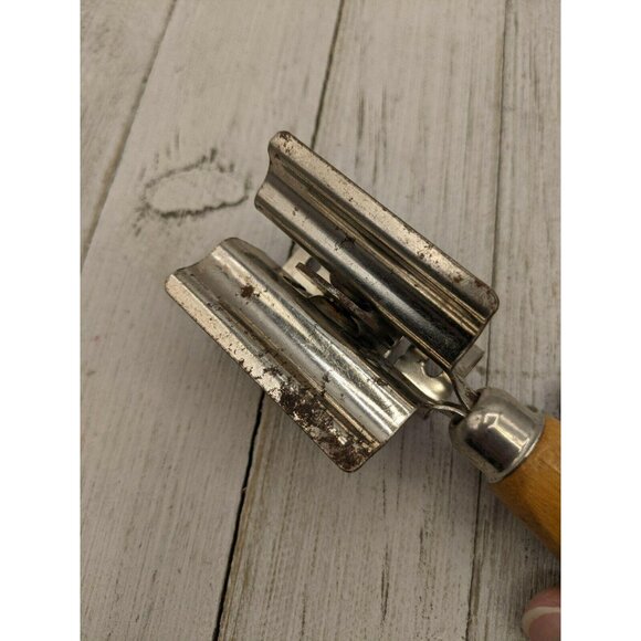 A&J Wood Handle 7" Knife Sharpener Pull Through Vintage - Picture 6 of 7